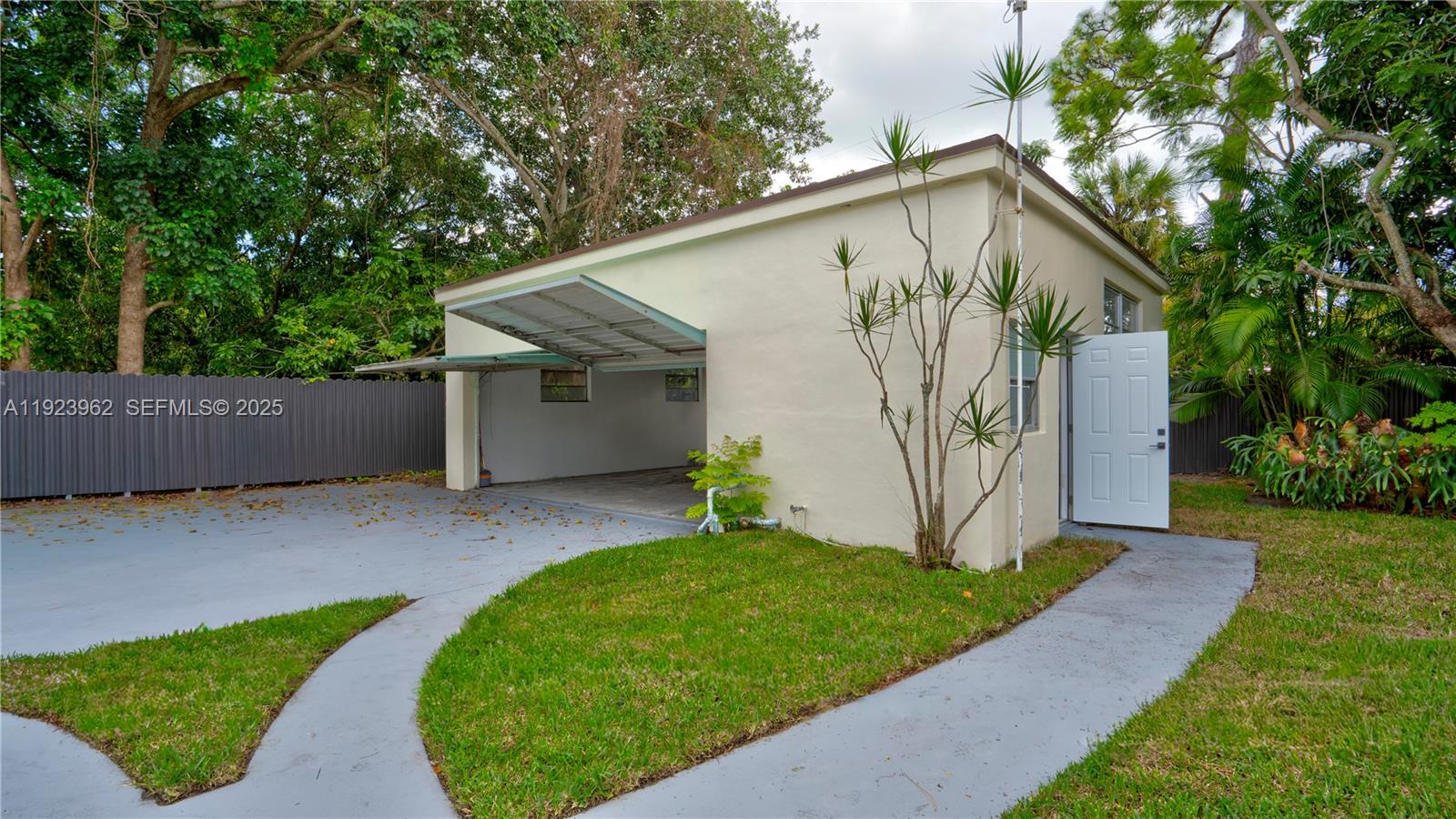 LAMOR ESTATES SUB - Residential