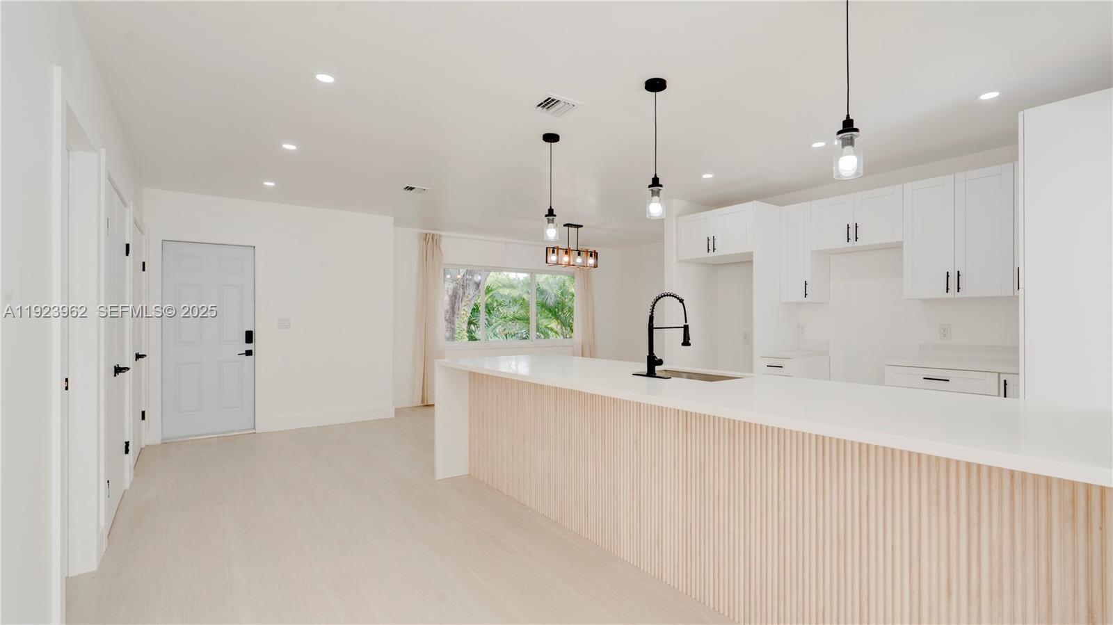 LAMOR ESTATES SUB - Residential