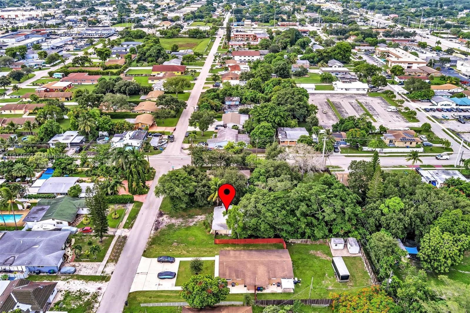 MIAMI GARDENS ESTATES SEC - Residential