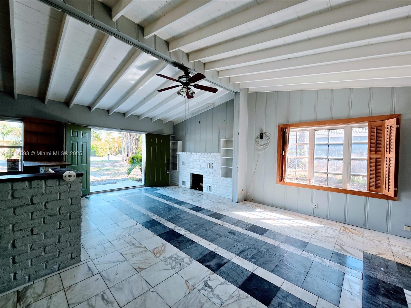 MIAMI GARDENS ESTATES SEC - Residential