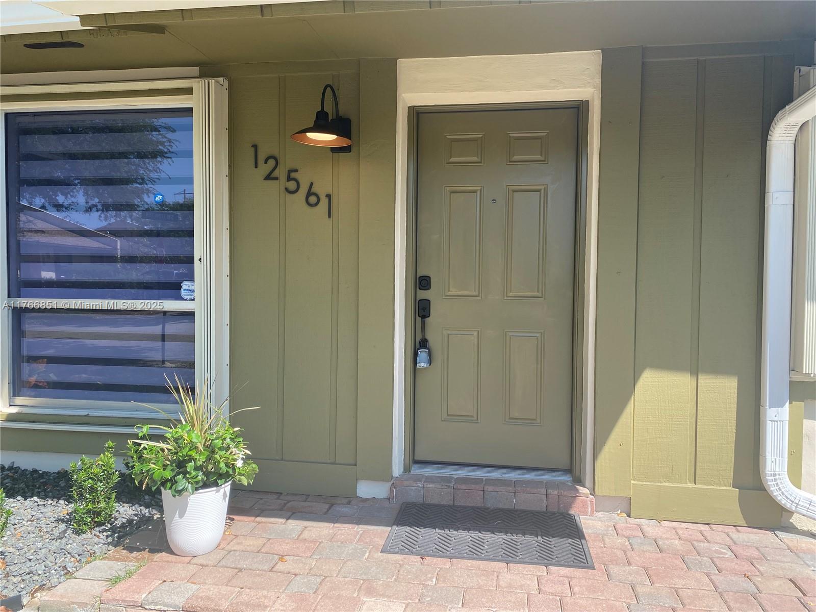 Rental Property at 12561 Sw 119th Ter, Miami, Broward County, Florida - Bedrooms: 3 
Bathrooms: 2  - $3,100 MO.