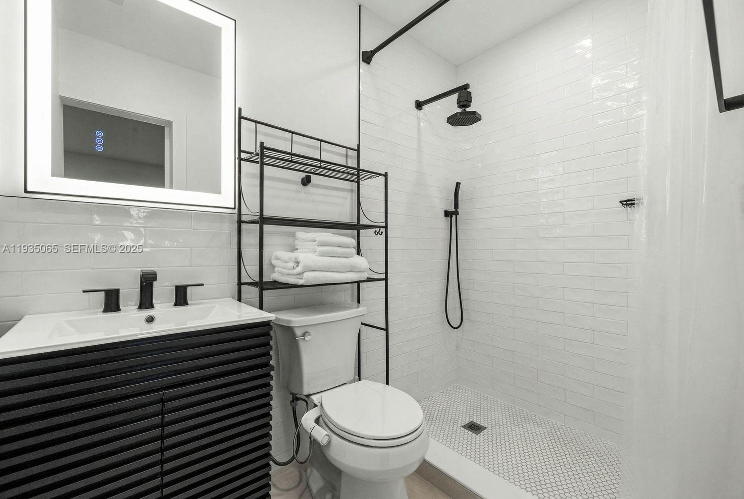 COMFORT GARDENS 2ND ADDN - Residential