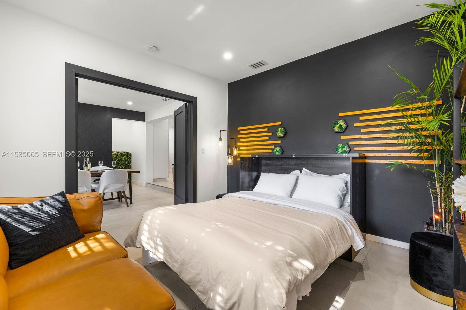 COMFORT GARDENS 2ND ADDN - Residential