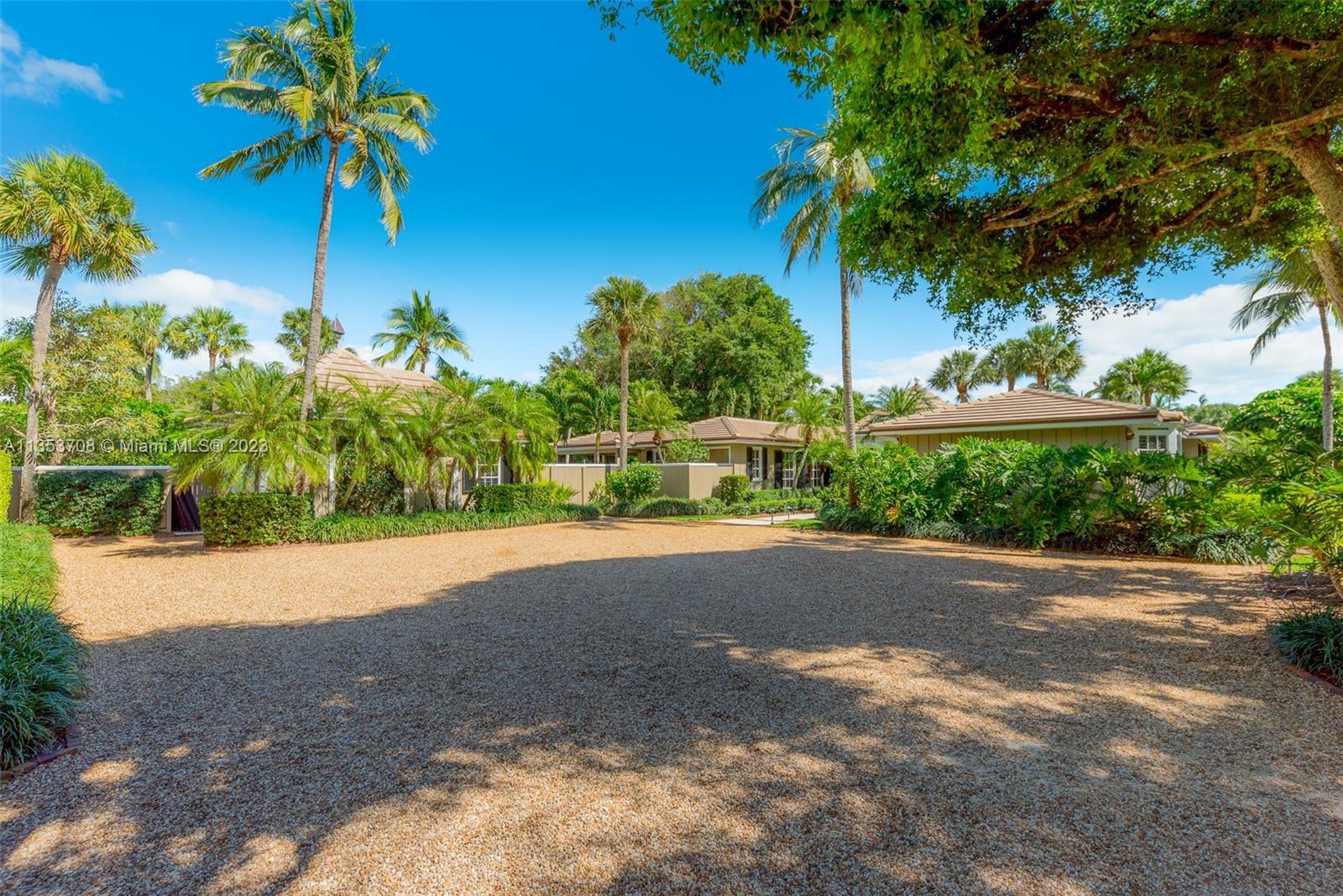 ISLAND BEACH THE REVISED - Residential