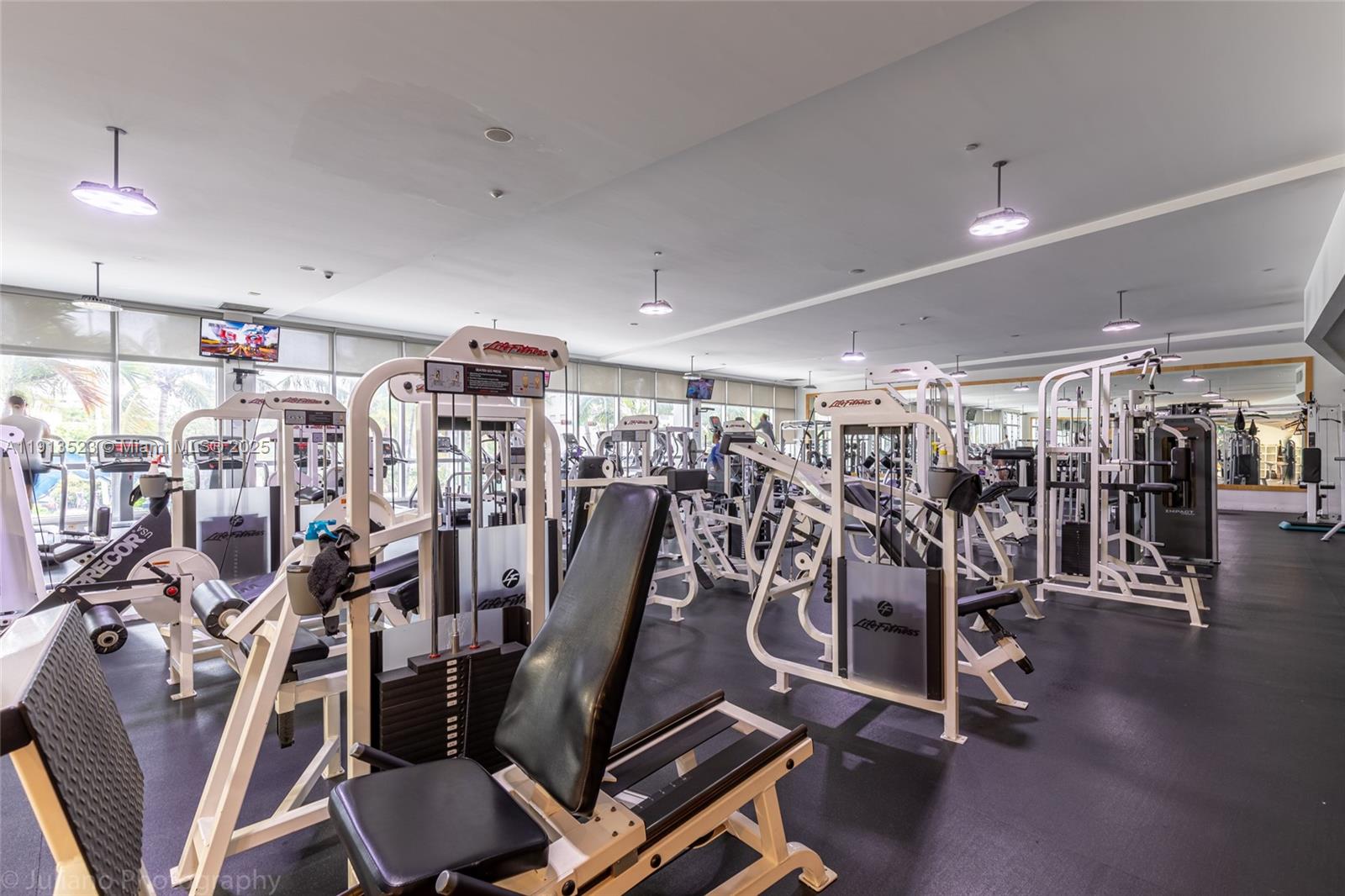 MIRADOR 1000 CONDO - Residential Lease