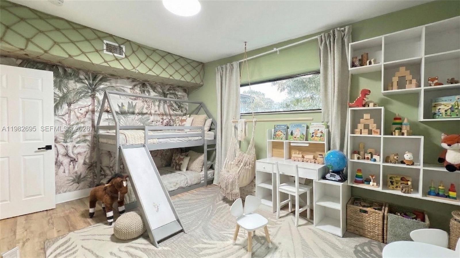 ARCHWOOD-AMD PLAT - Residential