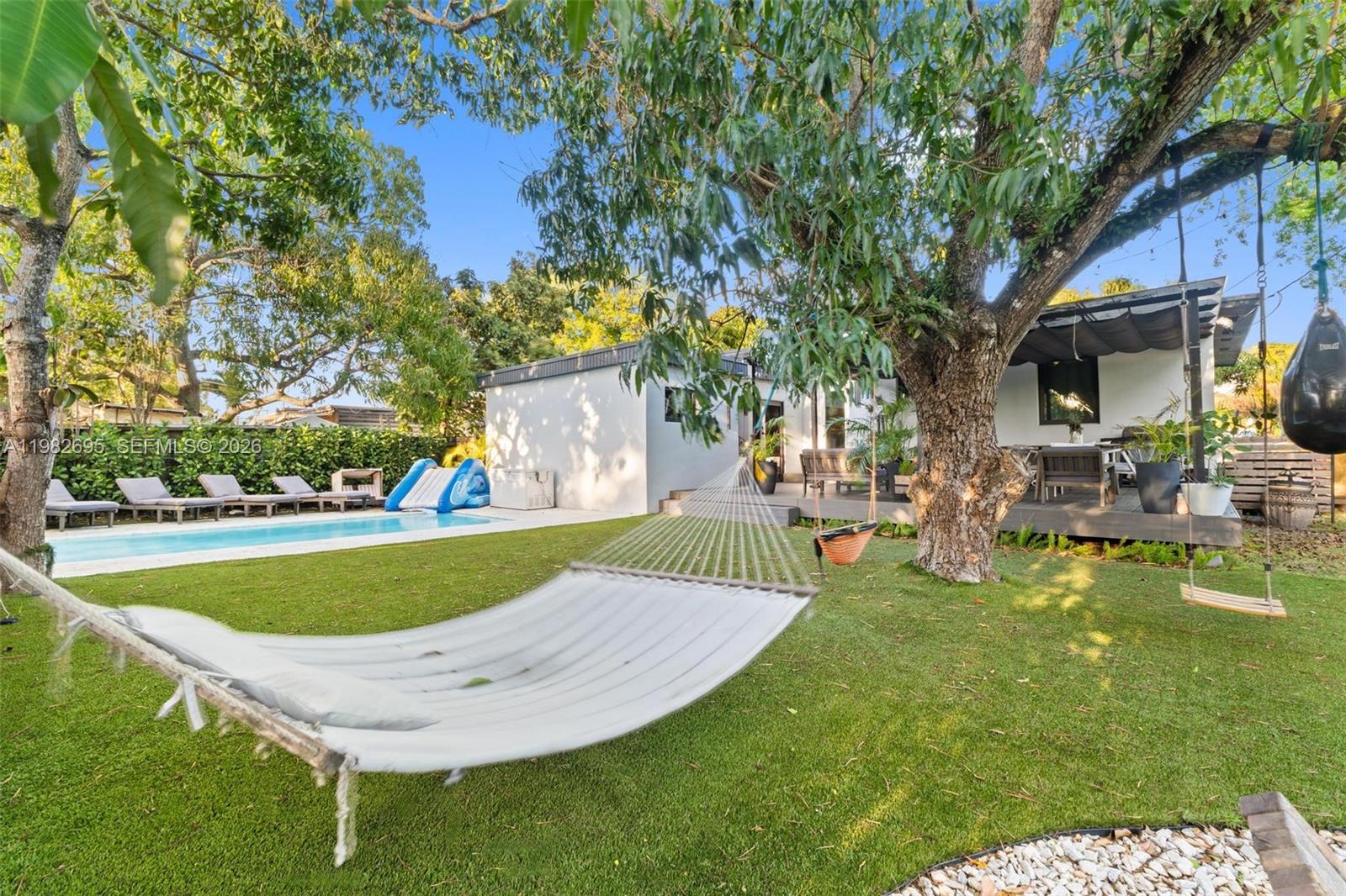 ARCHWOOD-AMD PLAT - Residential