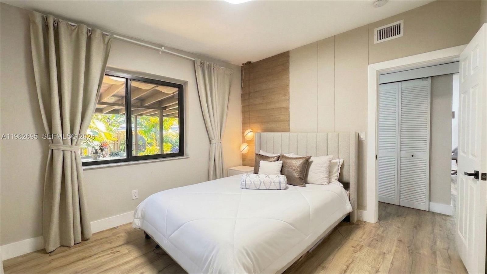 ARCHWOOD-AMD PLAT - Residential