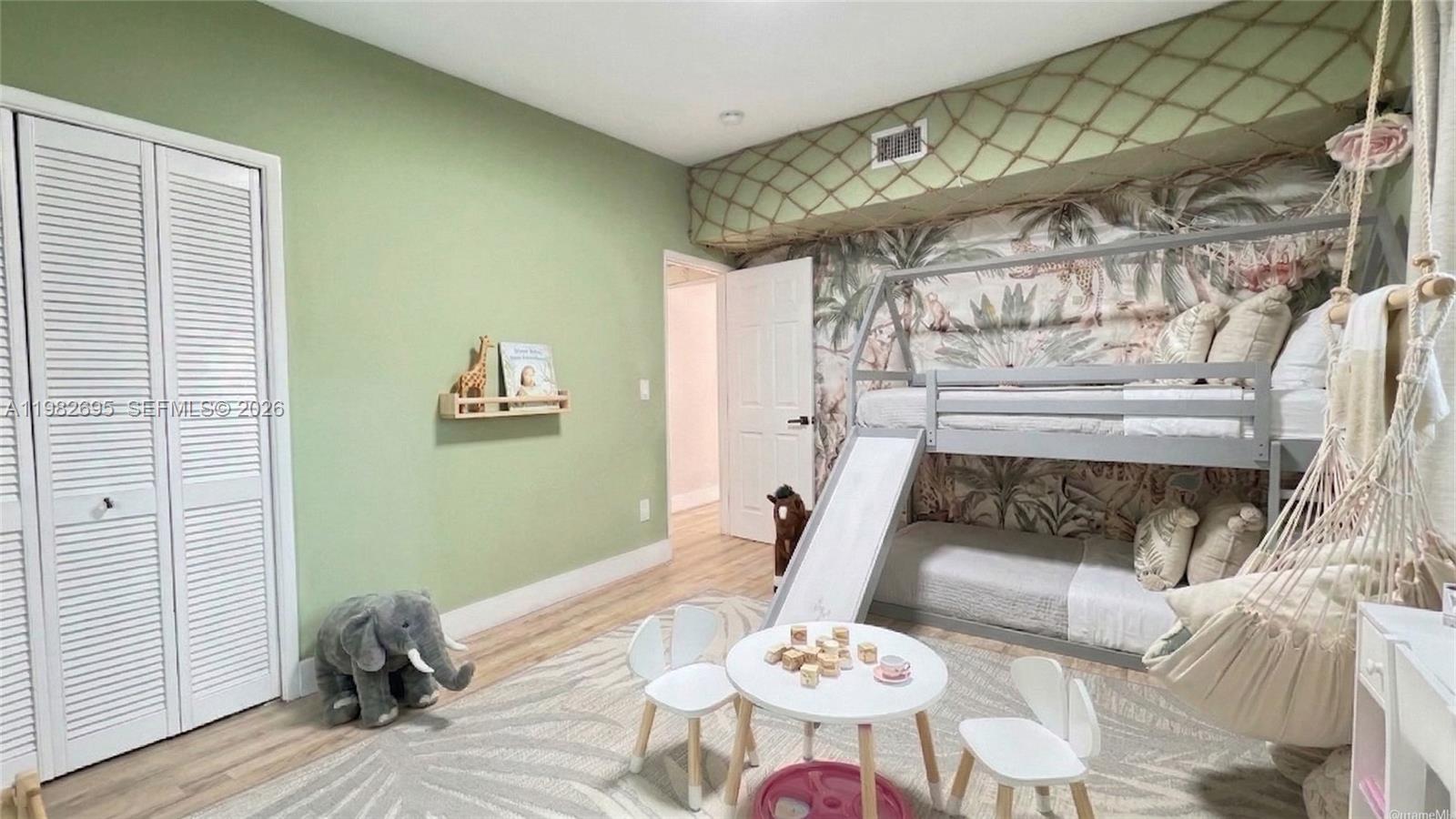 ARCHWOOD-AMD PLAT - Residential