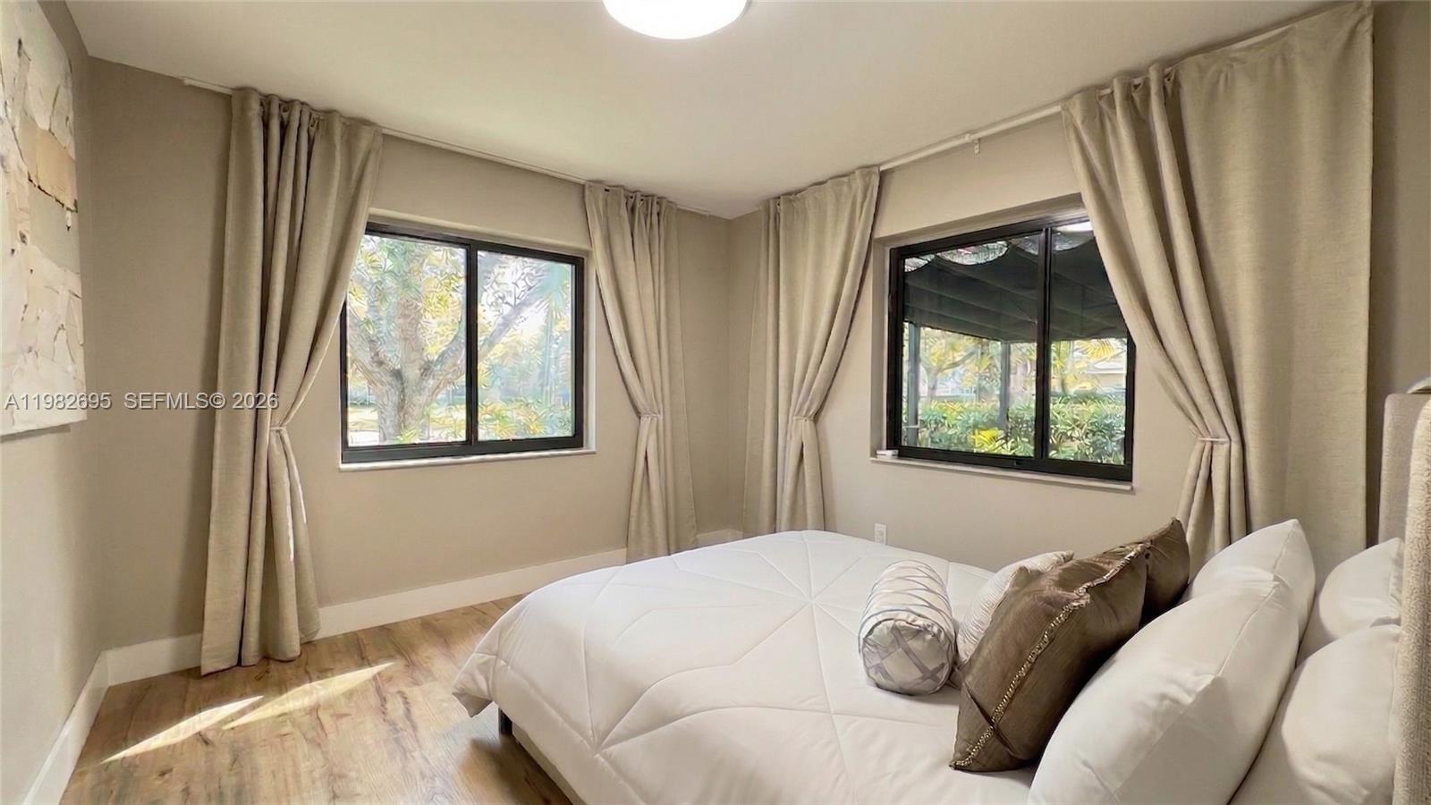 ARCHWOOD-AMD PLAT - Residential