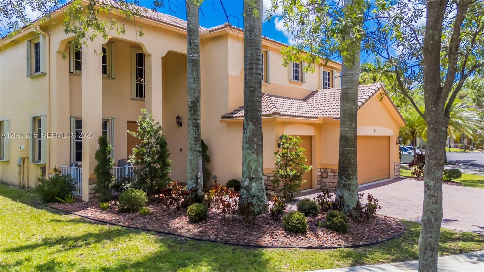 SECTOR 2-PARCELS 17 18 19 - Residential