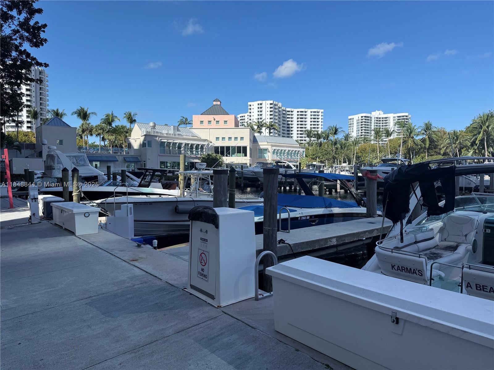 AVENTURA MARINA CONDO NUM - Residential