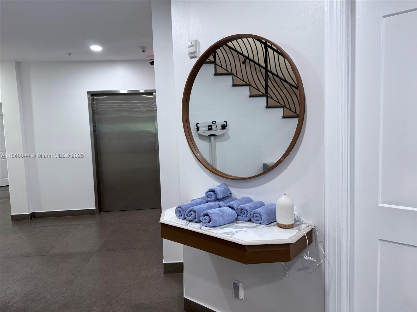 AVENTURA MARINA CONDO NUM - Residential