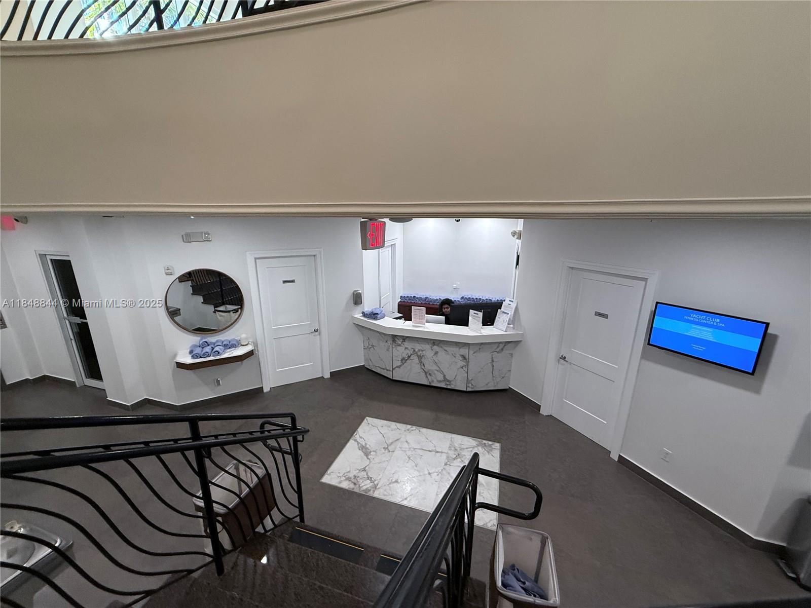 AVENTURA MARINA CONDO NUM - Residential