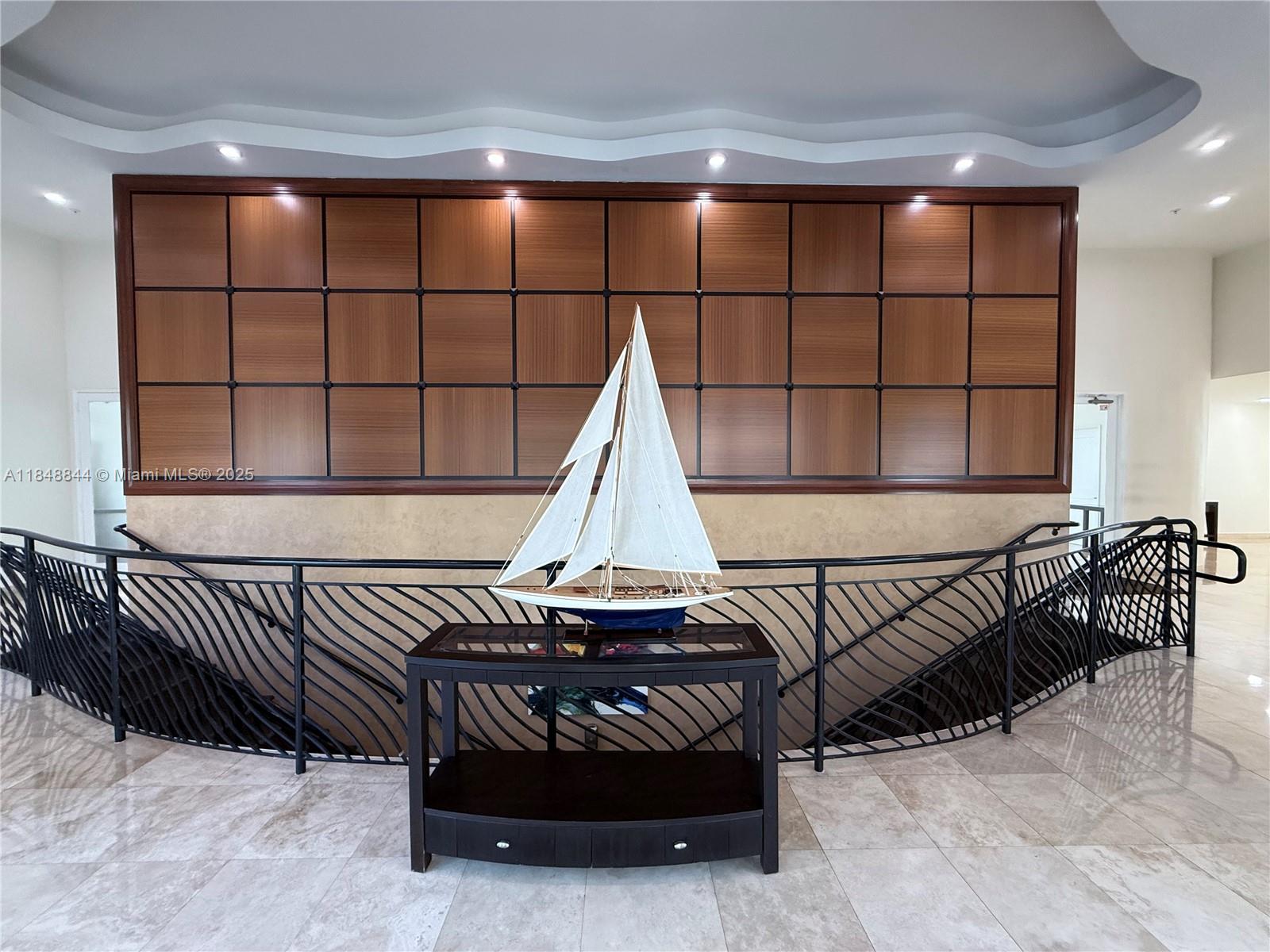 AVENTURA MARINA CONDO NUM - Residential