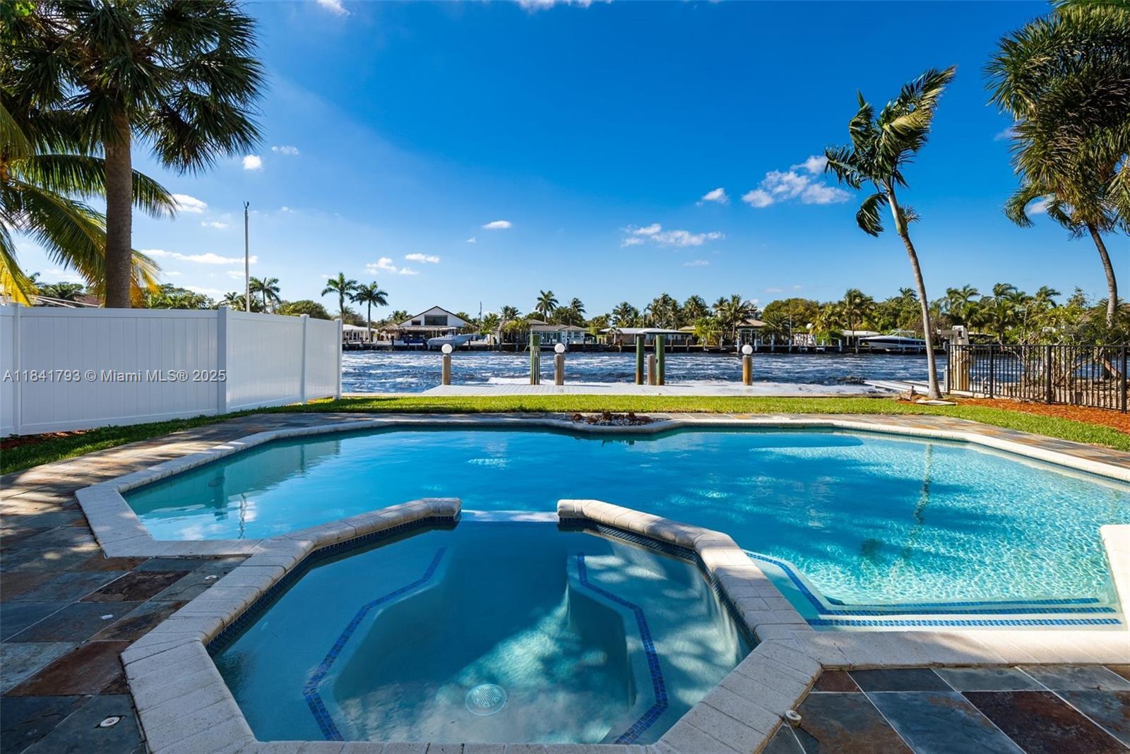 POMPANO BEACH PARK - Residential Lease