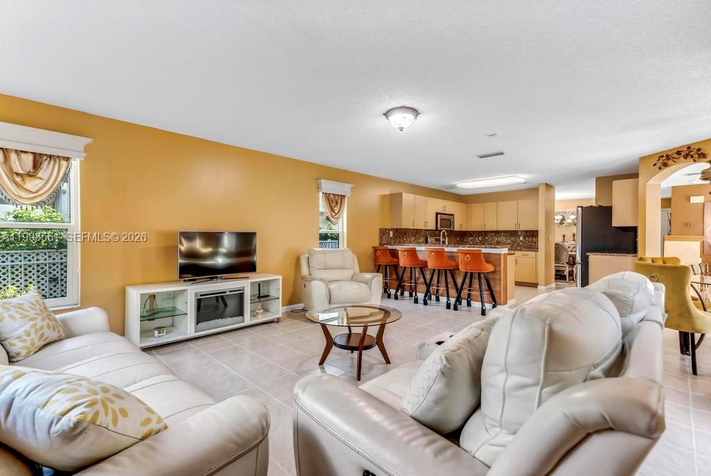 SILVER SHORES (PARCELS A - Residential