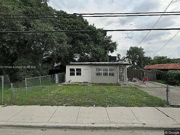 Rental Property at 2962 Nw 46th St, Miami, Broward County, Florida - Bedrooms: 2 
Bathrooms: 1  - $2,600 MO.