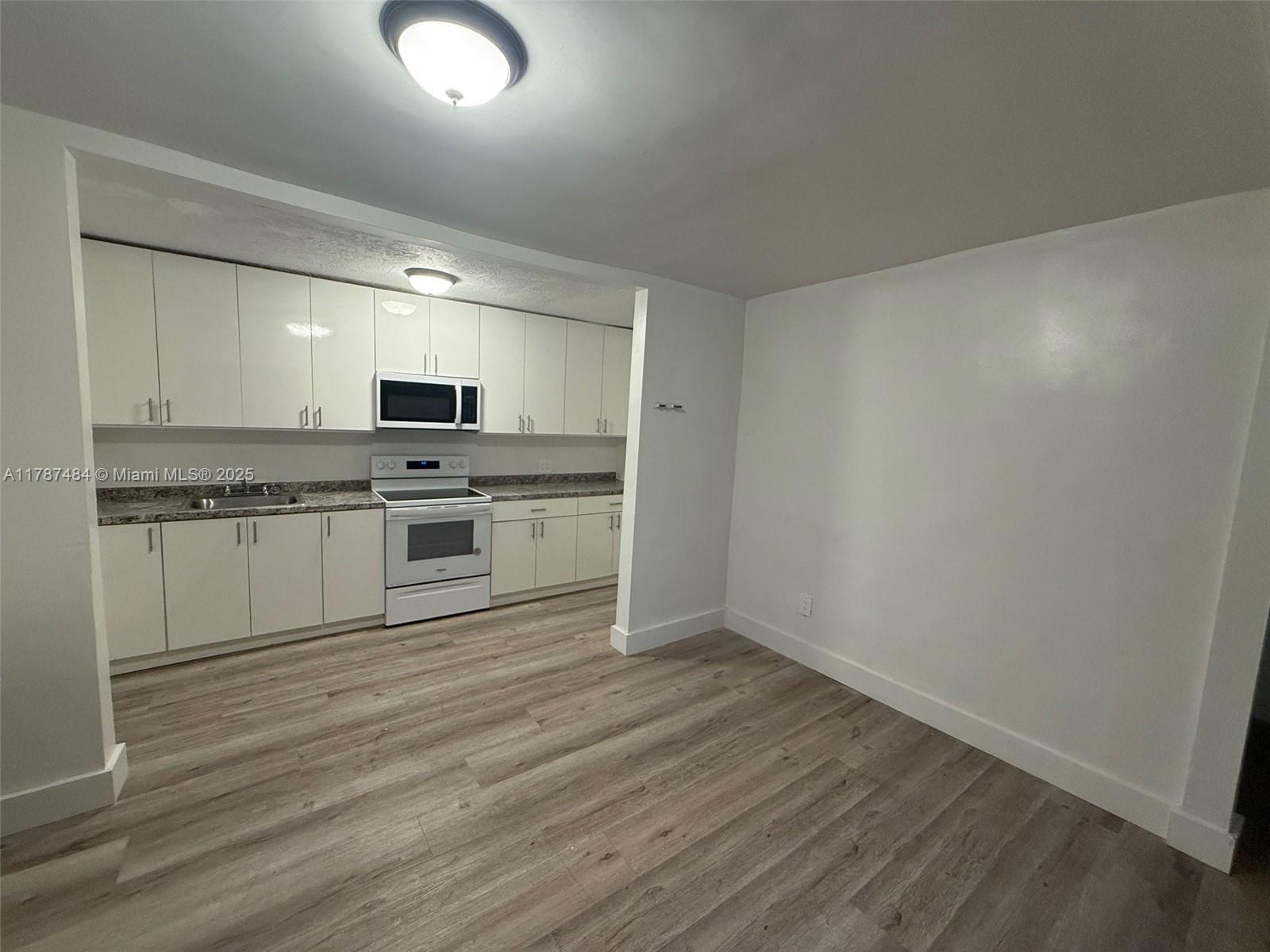 Rental Property at 2962 Nw 46th St, Miami, Broward County, Florida - Bedrooms: 2 
Bathrooms: 1  - $2,600 MO.