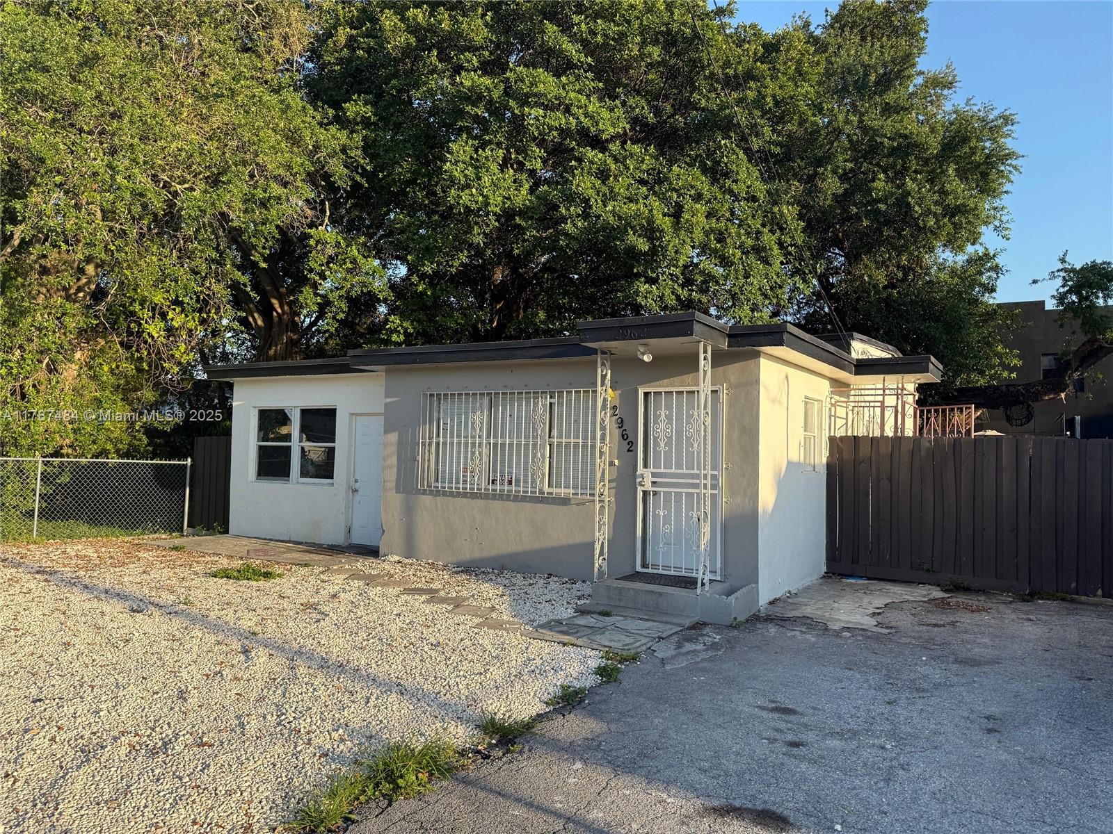 Rental Property at 2962 Nw 46th St, Miami, Broward County, Florida - Bedrooms: 2 
Bathrooms: 1  - $2,500 MO.