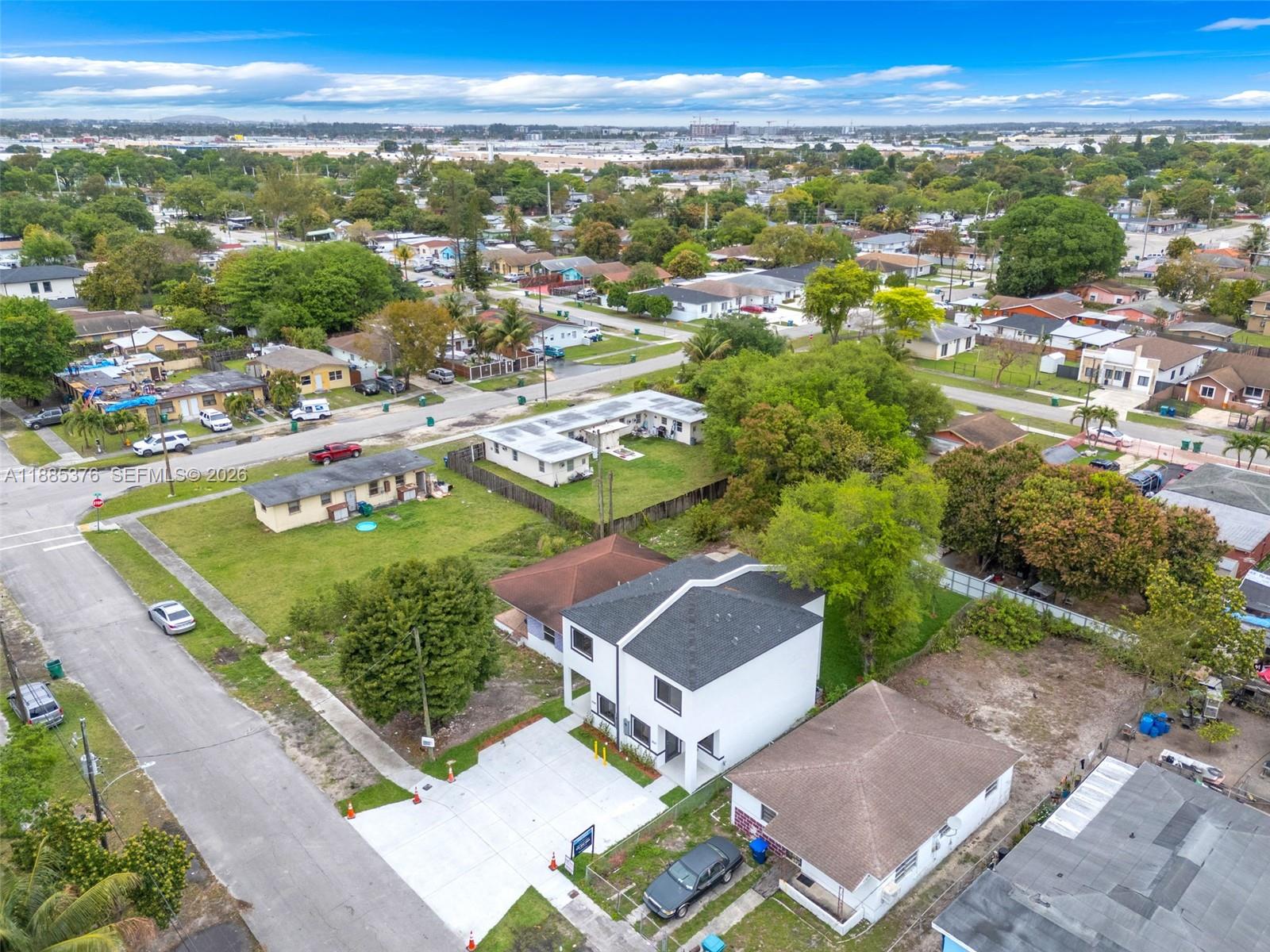 HIALEAH HEIGHTS - Residential