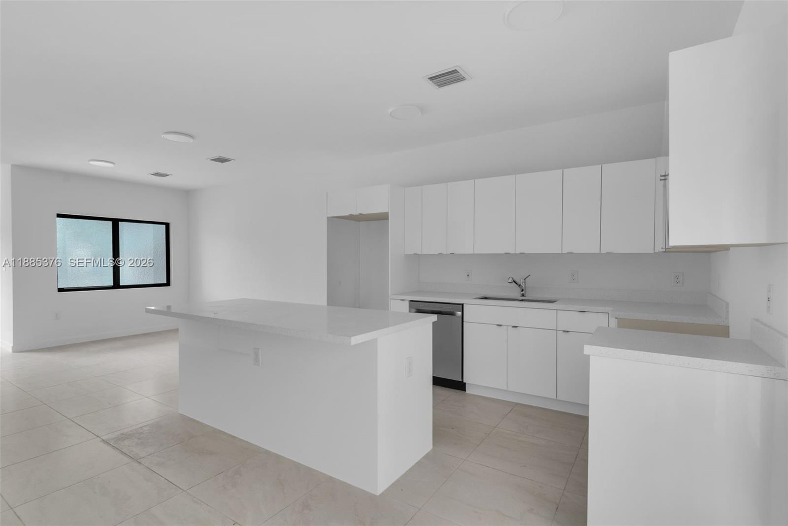 HIALEAH HEIGHTS - Residential