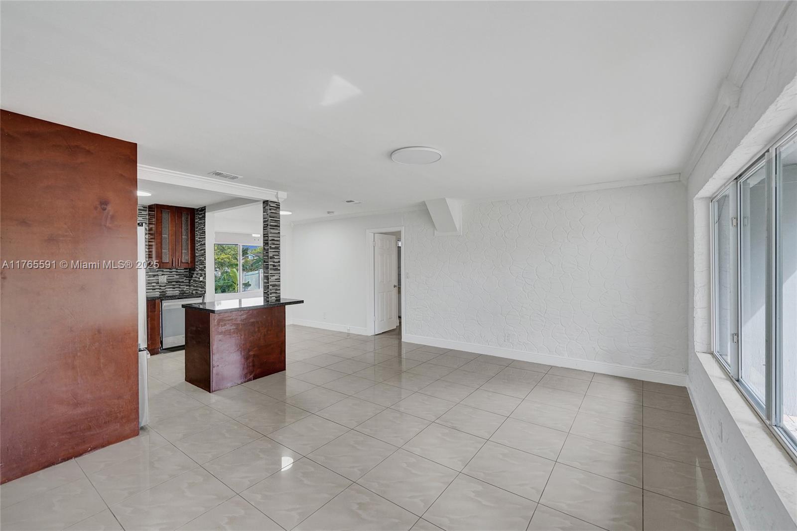 LAKEVIEW HEIGHTS - Residential