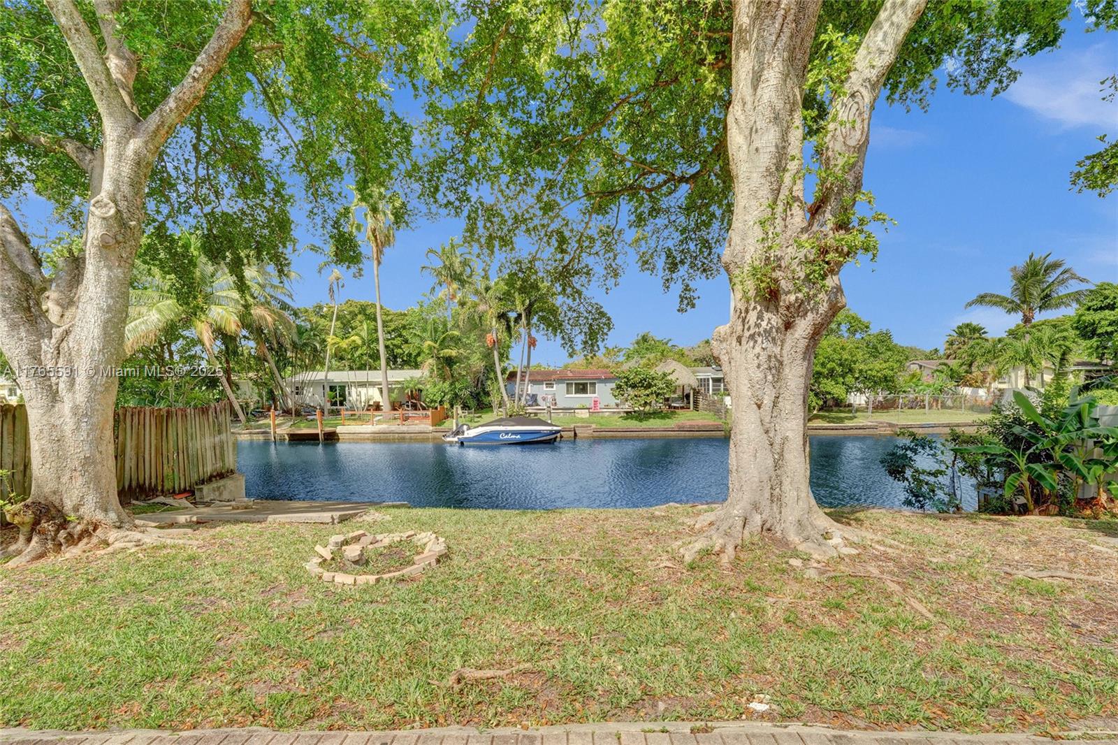 LAKEVIEW HEIGHTS - Residential