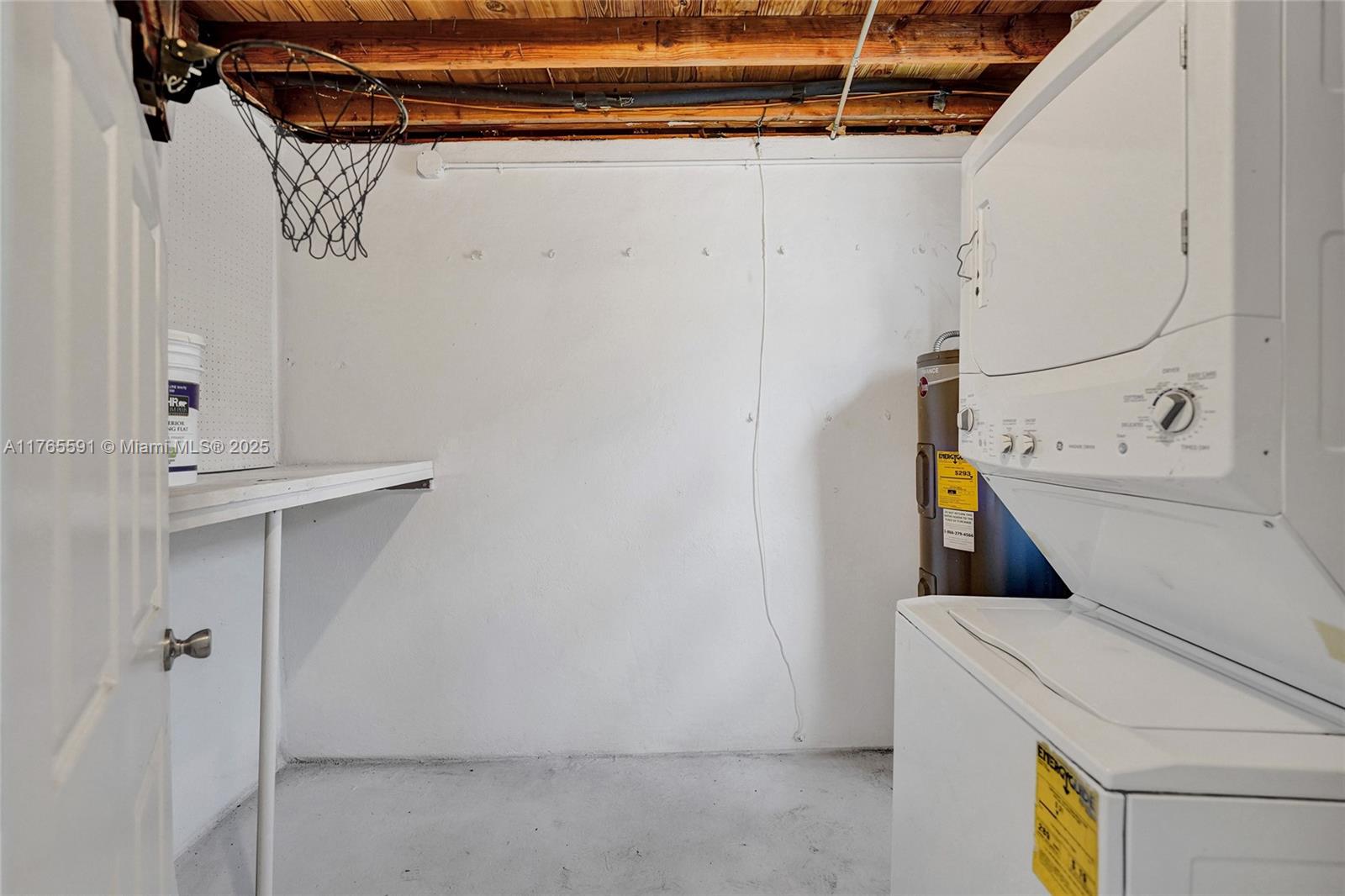 LAKEVIEW HEIGHTS - Residential