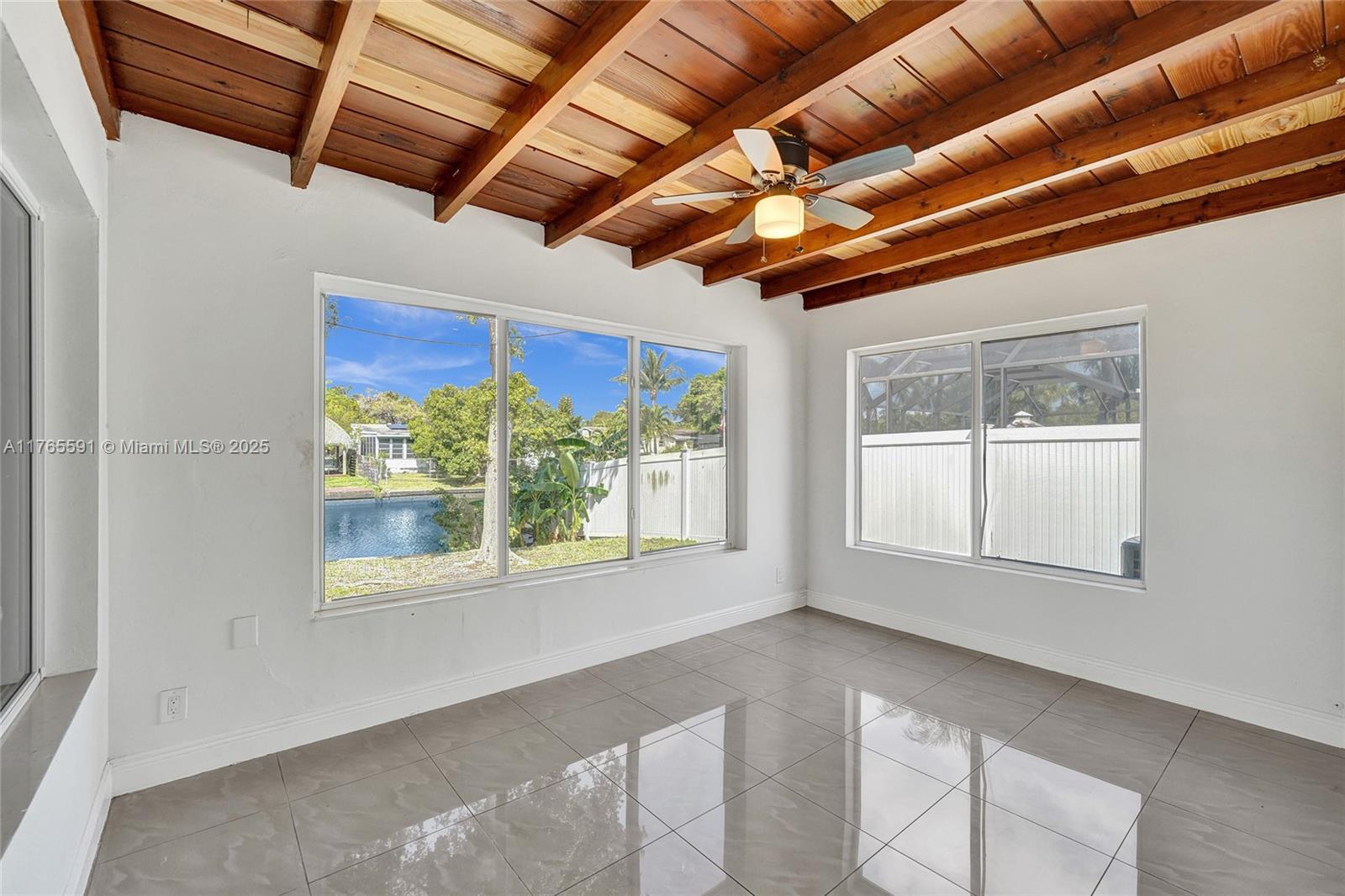 LAKEVIEW HEIGHTS - Residential