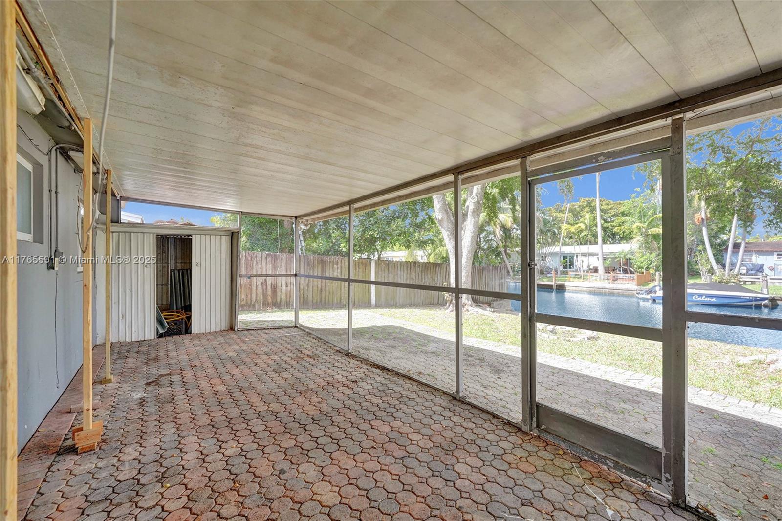 LAKEVIEW HEIGHTS - Residential