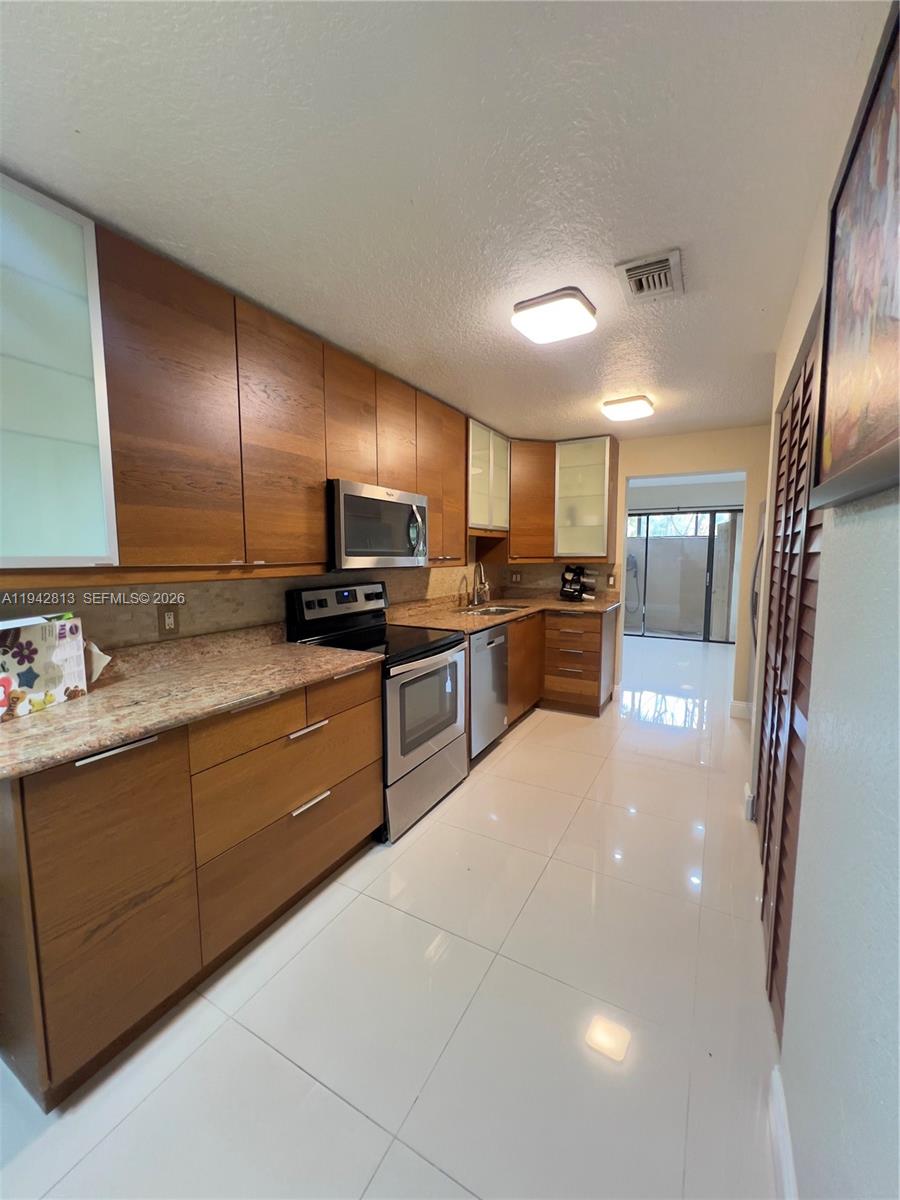 WESTVIEW CONDOMINIUM NO F - Residential