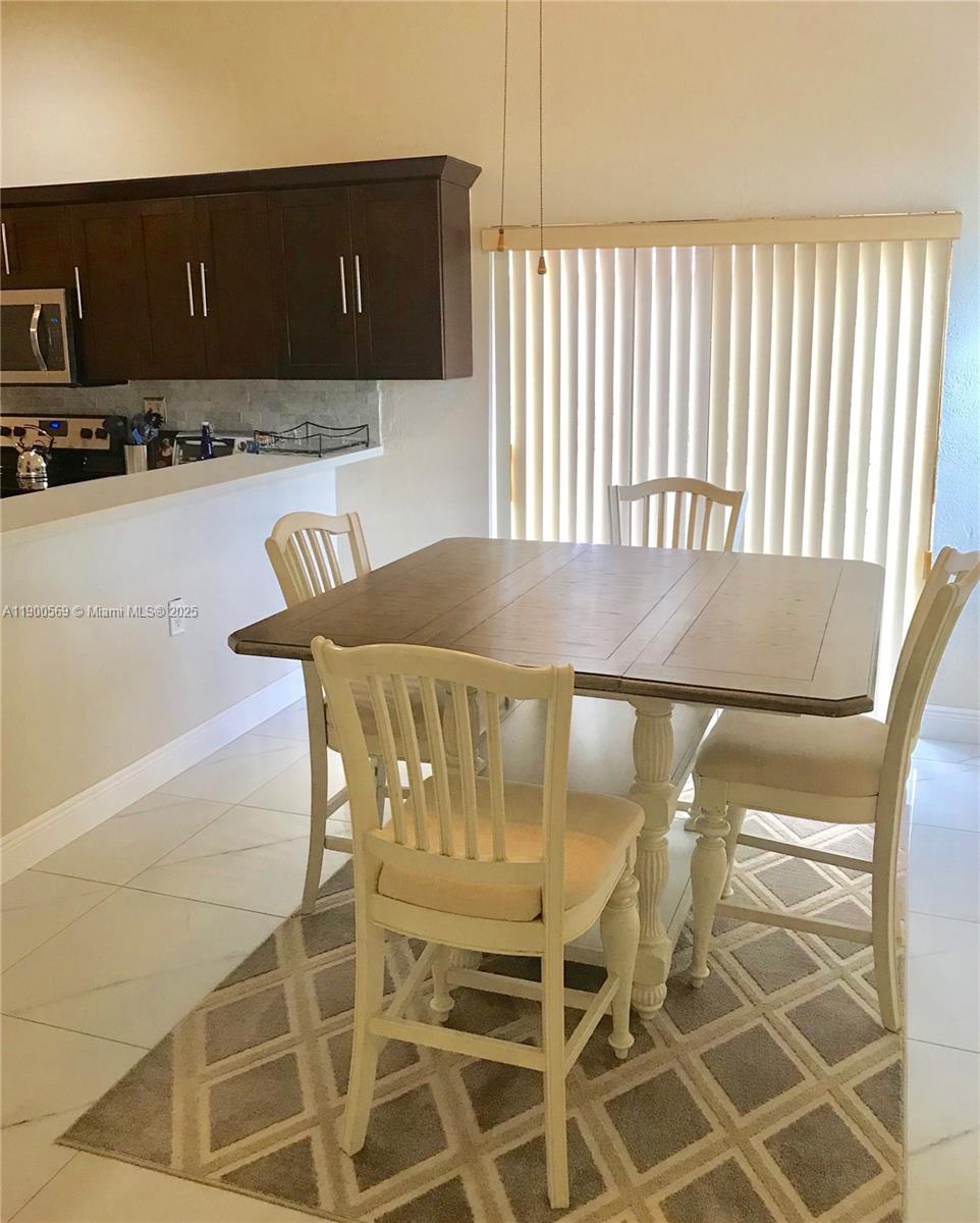 WATERFORD - Residential Lease