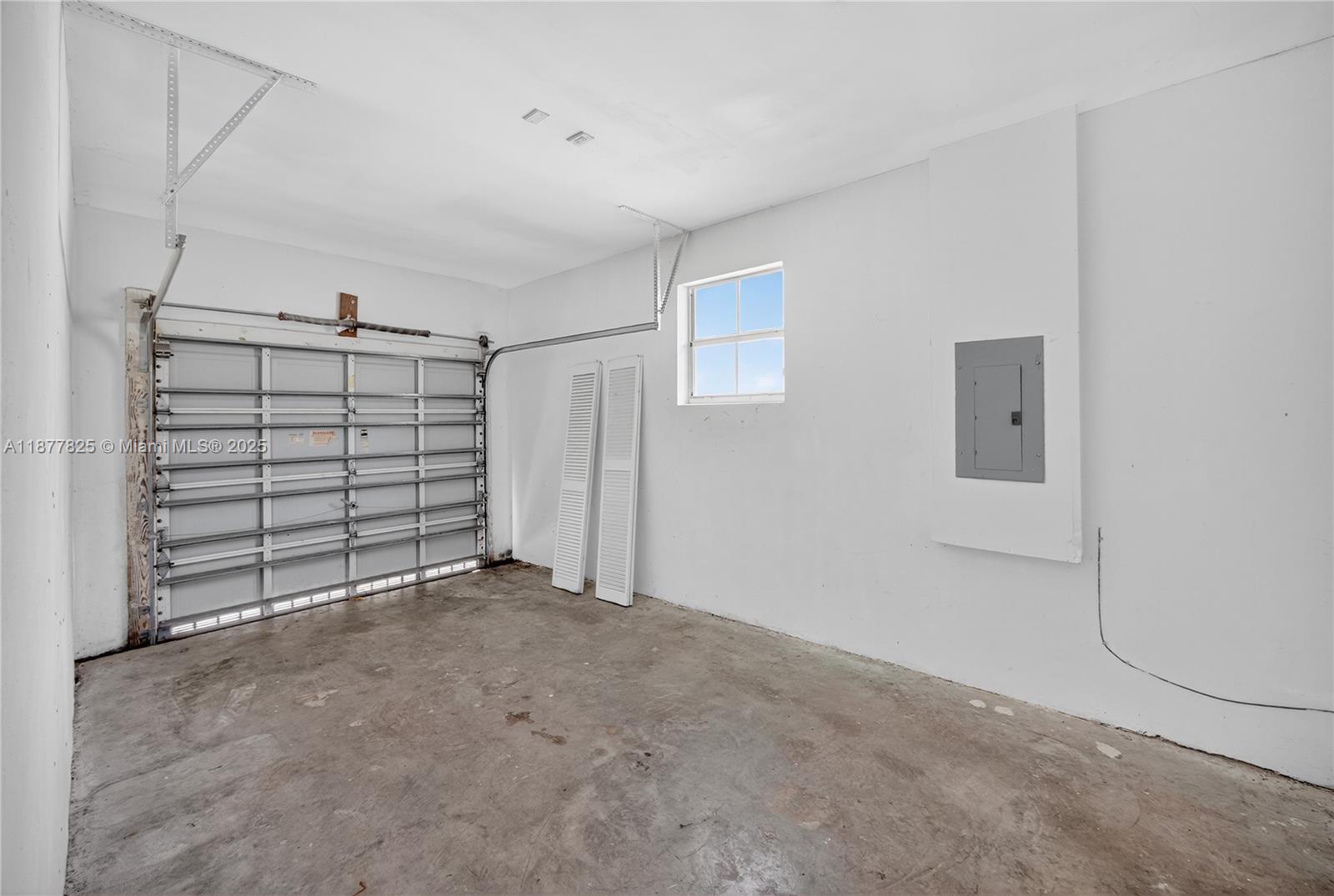 GROVE AT WATERSTONE - Residential