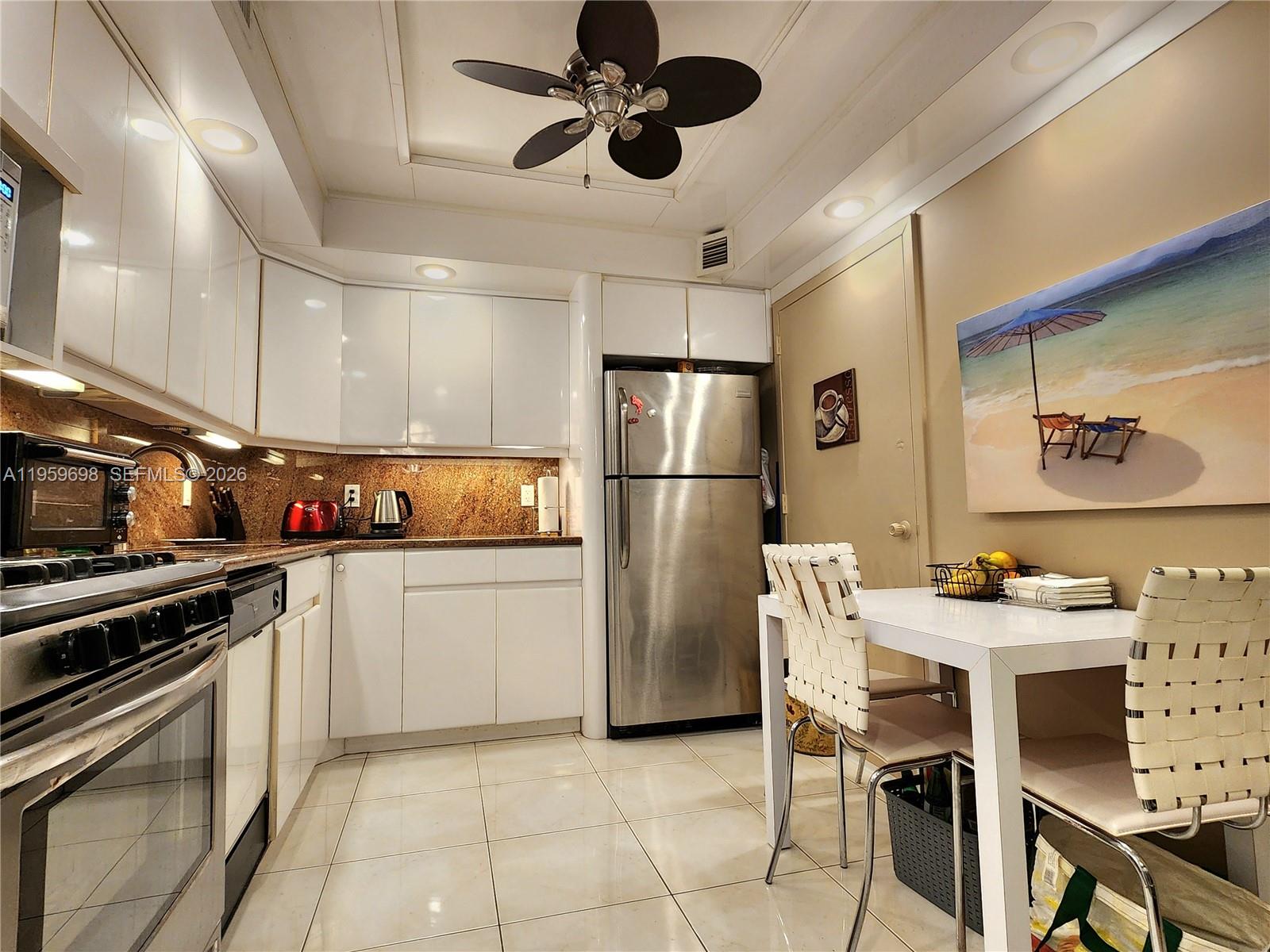 PARKER PLAZA CONDO ESTATE - Residential