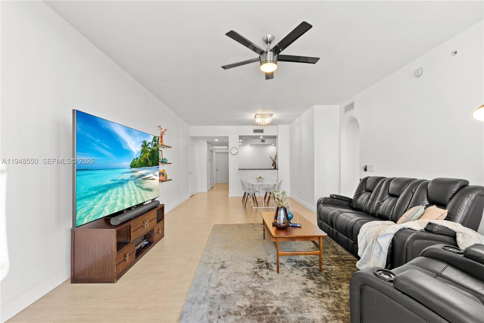 AVENTURA MARINA CONDO NUM - Residential