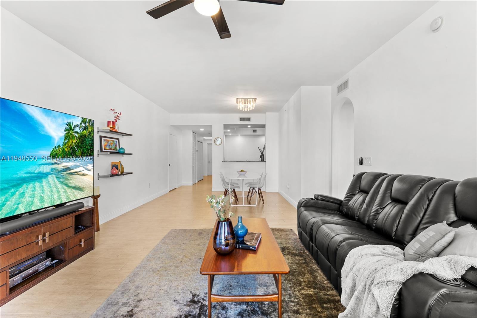 AVENTURA MARINA CONDO NUM - Residential