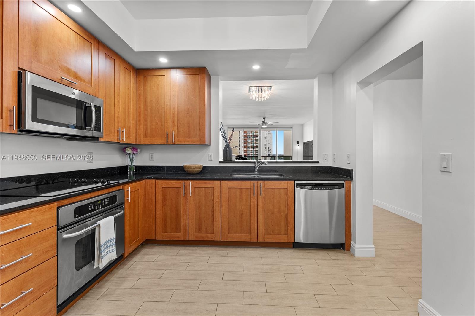 AVENTURA MARINA CONDO NUM - Residential