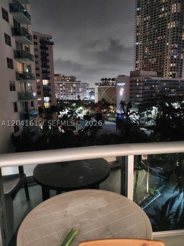 3901 S Ocean Dr 8T