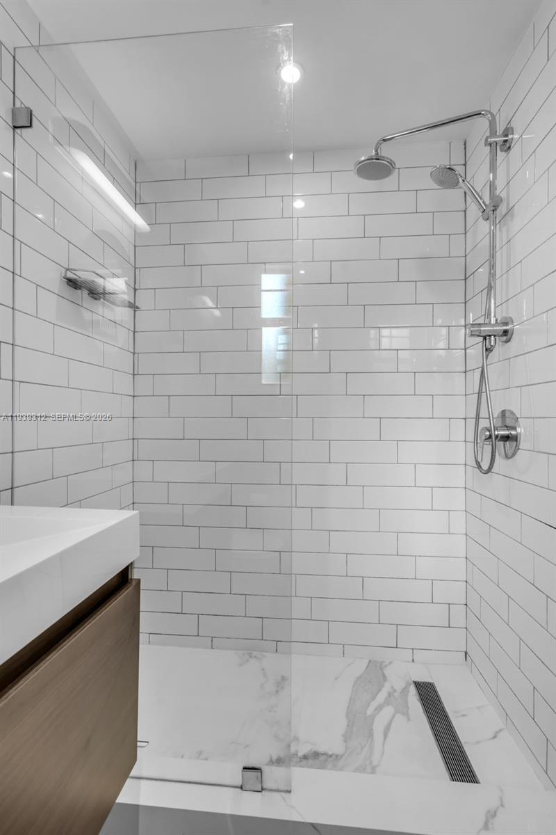 PARKVIEW SOUTH CONDO - Residential