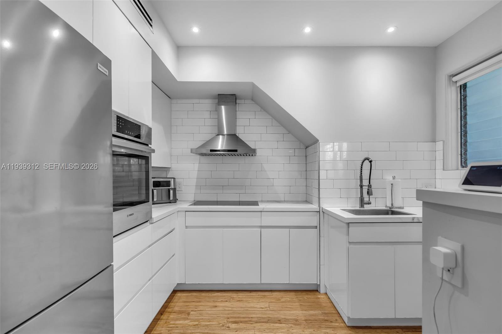 PARKVIEW SOUTH CONDO - Residential