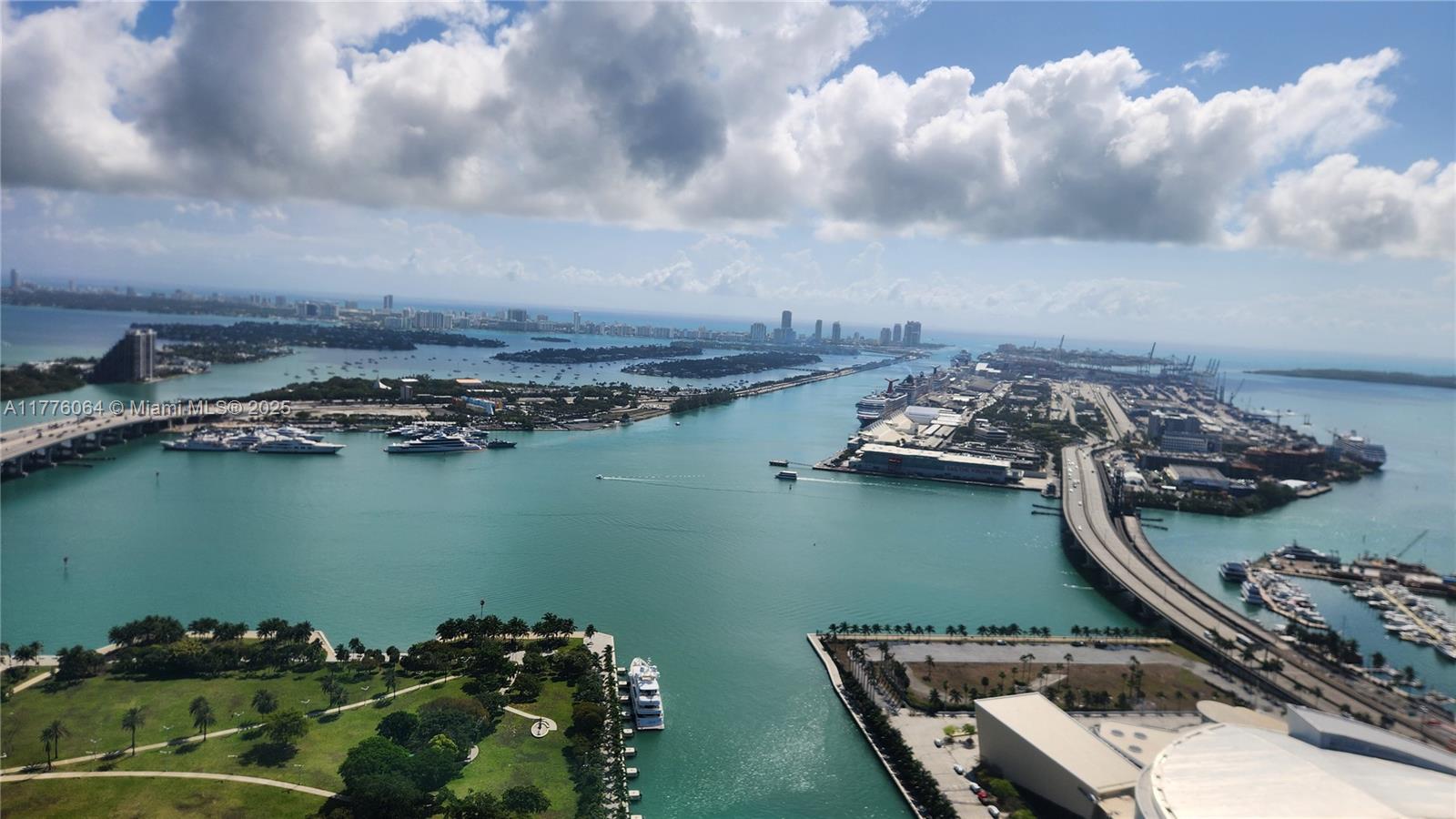 Property for Sale at 900 Biscayne Blvd 5403, Miami, Broward County, Florida - Bedrooms: 1 
Bathrooms: 2  - $749,000