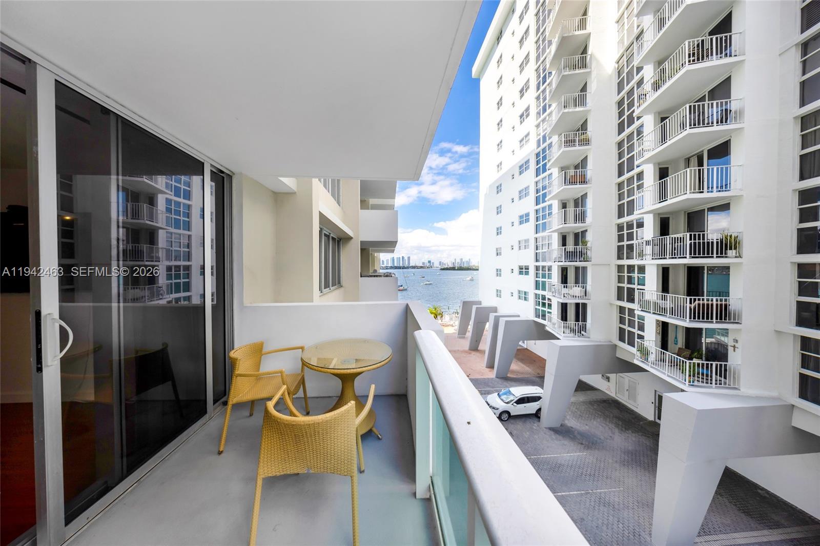 MIRADOR 1200 CONDO - Residential