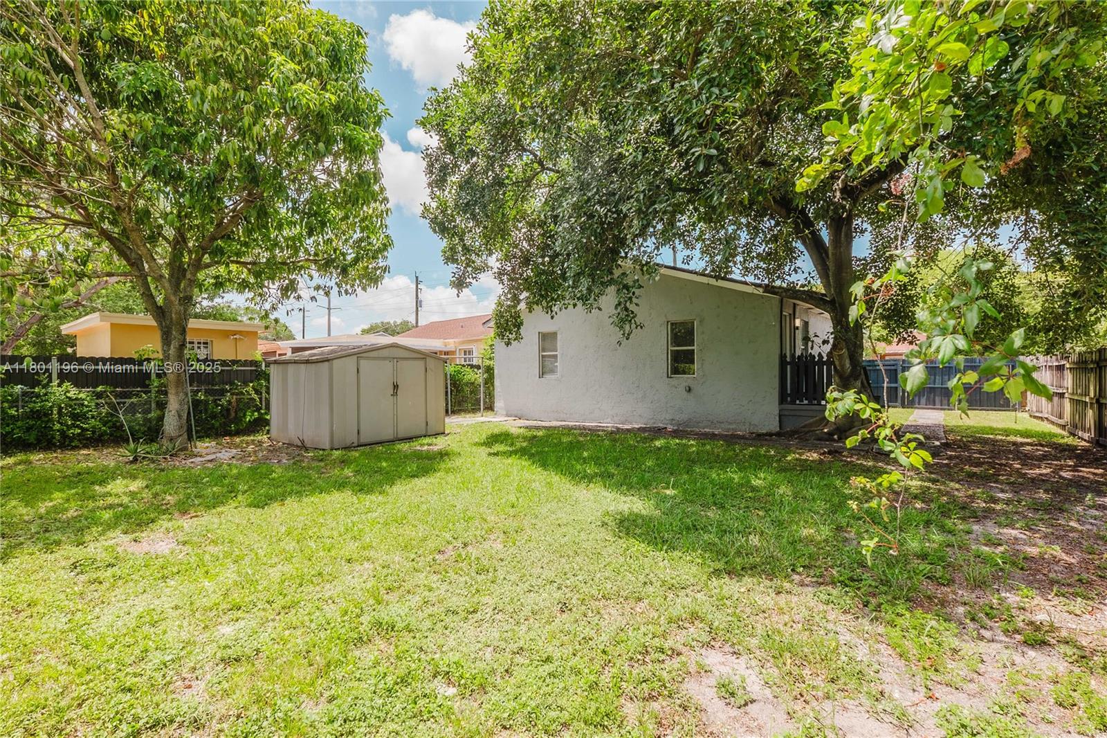 FLORAL PK 1ST AMD - Residential