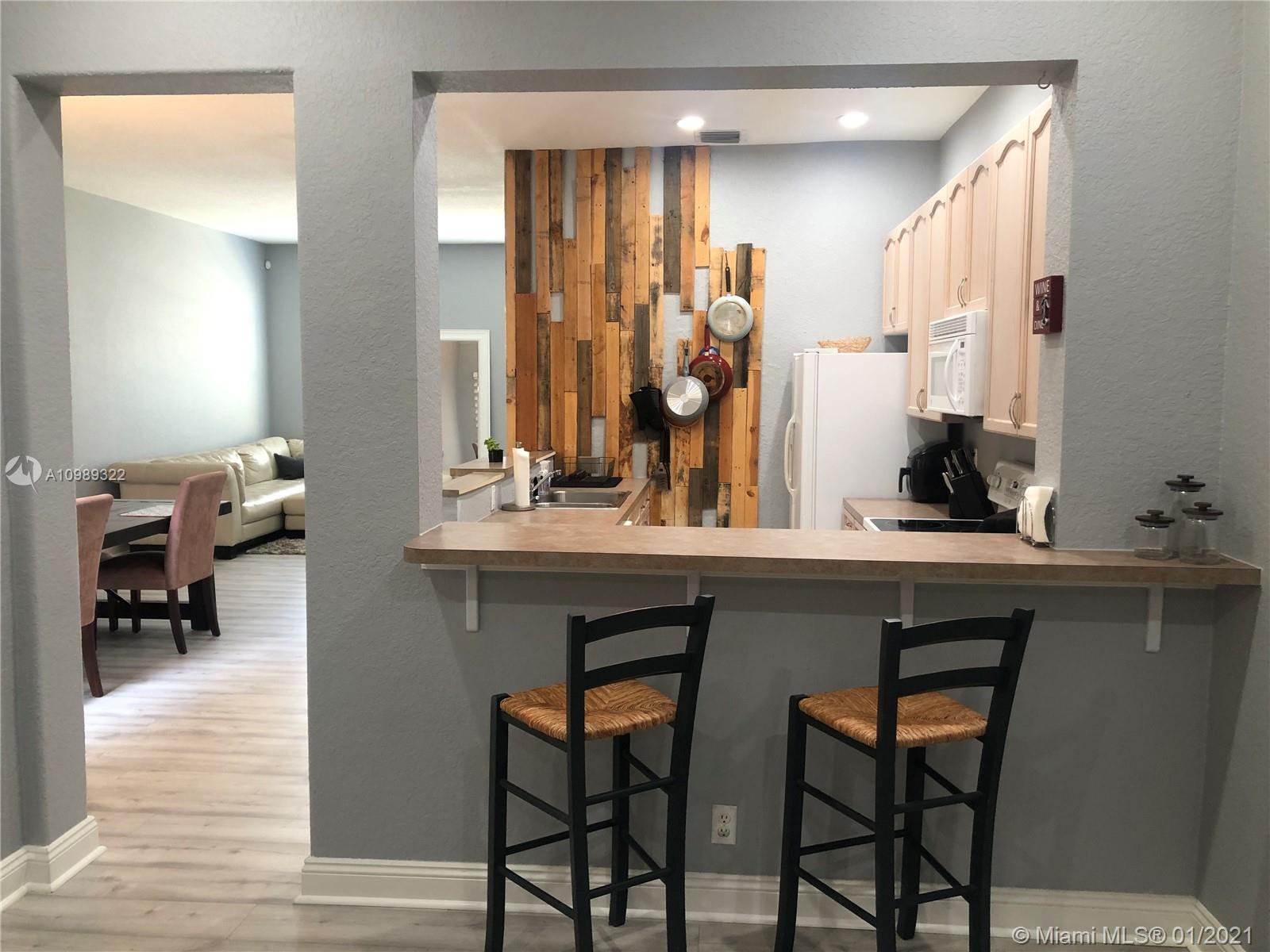 CANTERBURY AT QUANTUM VIL - Residential