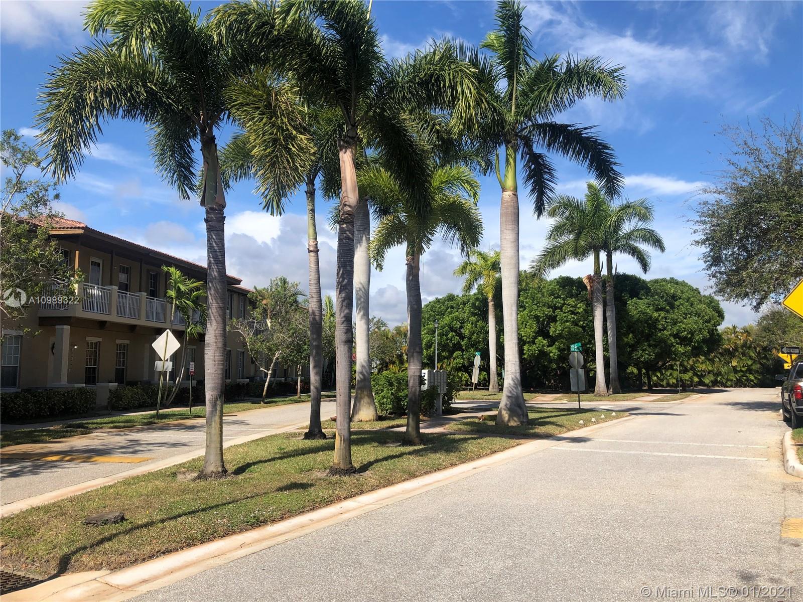 CANTERBURY AT QUANTUM VIL - Residential