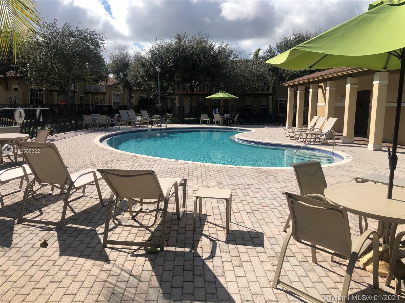 CANTERBURY AT QUANTUM VIL - Residential