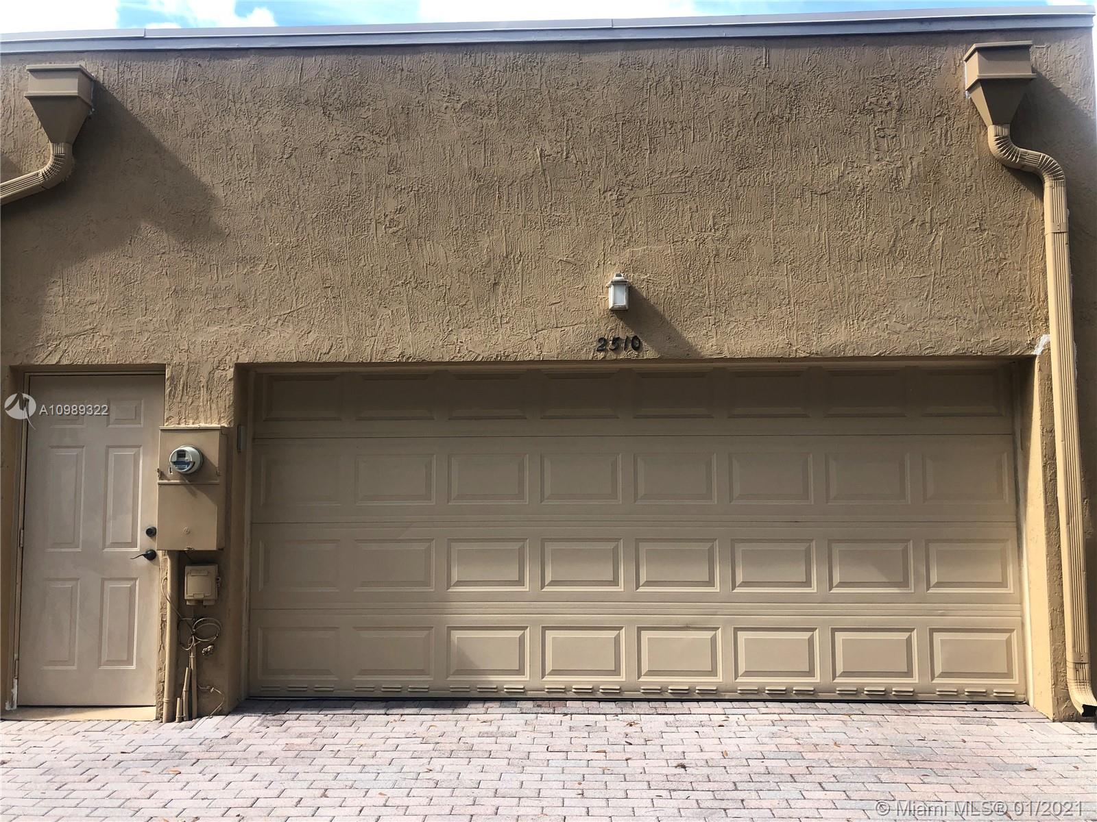 CANTERBURY AT QUANTUM VIL - Residential