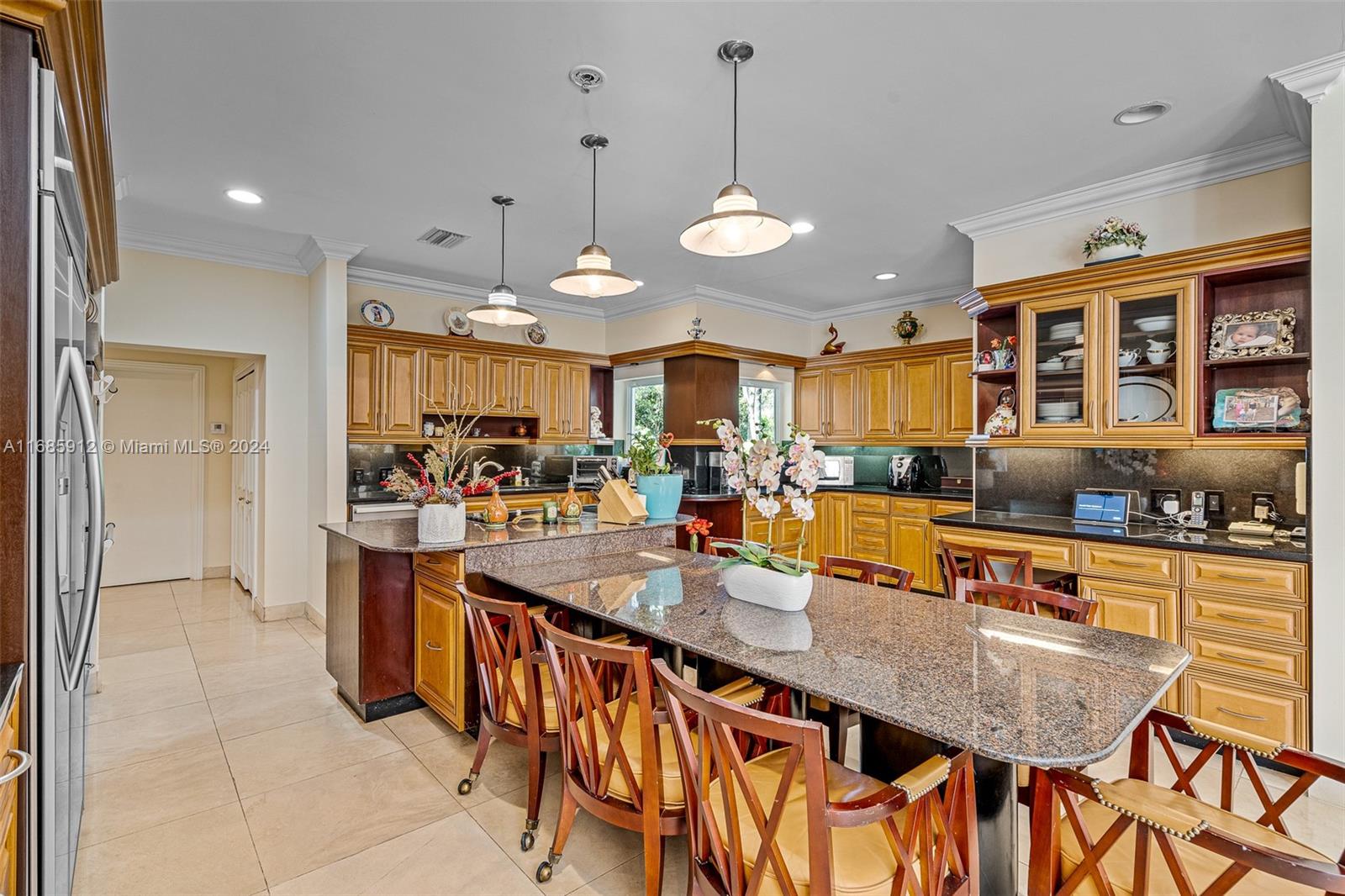 COLLINS ACRES - Residential