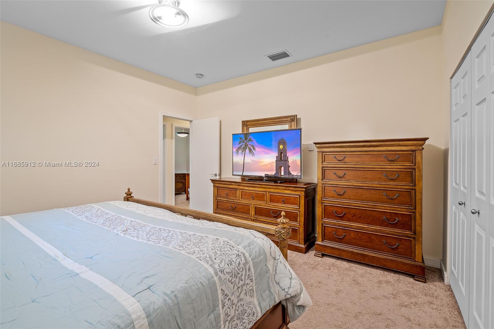COLLINS ACRES - Residential
